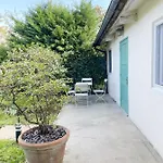 公寓 Maisonnette Dans Jardin Partage *
