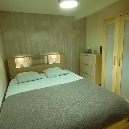 Appartement Maisonnette Dans Jardin Partagé *
